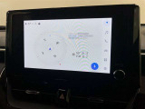 【8インチディスプレイオーディオ】各種オーディオ機能とスマホ連携機能を搭載。コネクティッドナビ対応。車載ナビ機能は搭載されていません。機能の詳細につきましては、展示店舗までお尋ねください。