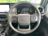 【純正革巻きステアリング】上質な革を使用することで、手にしっかり馴染みとても運転しやすいハンドルです♪