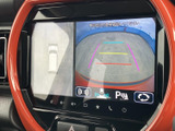 狭い場所での駐車も安心なバックモニター。後方の状況を把握しやすくなり、安全な運転をサポートします。