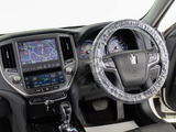 使いやすさや安全性を追求したステアリング周り!高級車ゆえにスイッチ類が多いのも特徴ですね!考え尽くされた配置ですぐに使いこなす事が出来ますのでご安心下さい!是非、体感してみて下さい!!