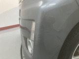 フロントバンパーにキズあります。