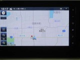 視認性に優れたナビゲーションを装備。現在地が分かりやすく、初めての場所でも安心してドライブ出来ます。日常使いから遠出まで、頼れる装備です。