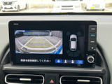 後方確認をサポートするモニターは、駐車や狭い道での運転を安心にしてくれます。安全運転に貢献します。