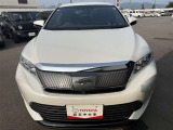 主な装備は、トヨタセーフティセンス、カーナビ、バックモニター、ETC、エンジンスターター、寒冷地仕様となっております。