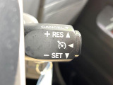 【クルーズコントロール】高速道路もラクラク走行。アクセルを離しても一定速度で走行ができ、長距離運転時の負担を軽減!加速・減速も簡単なスイッチ操作で調整できます。