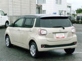 明るく広々、落ち着いた店内では、中古車のご検討・ご購入のほか、携帯電話(au)の購入等、様々なご相談に幅広く応えていきます♪