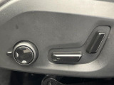 【パワーシート】スイッチ一つで簡単にシート位置の微調整が可能!電動だから力もいりません!自分に最適なシートポジションにセットして、快適なドライブをお楽しみください。