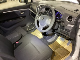 シートはフィット性も良く、楽な運転姿勢を保てます。