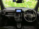 後ろ向きからの視界も良好。運転席からでも後部座席の様子を確認しやすく、安心です。