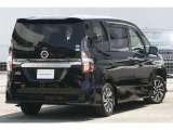 セレナ 2.0 ハイウェイスターV 