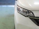 LEDヘッドライトは、点灯の瞬間から光量を発揮し、突然暗くなるトンネルなどでの安定感を高めます。