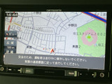 鮮明な画面表示で、目的地までスムーズ。道案内で不安なドライブも安心に変えてくれます。お出かけの計画も立てやすくなりますね。