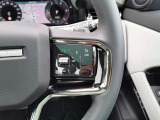 【アダプティブクルーズコントロール】全車速対応のACCやブラインドスポット、レーンキープアシスト機能などを搭載します。ステアリングホイールヒーターも搭載されているタイプになります。