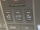 運転席天井部のサテライトスイッチです。