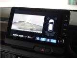 ◆リアワイドカメラシステム◆3種類の表示で後方確認をサポート♪セレクトレバーを「R」の位置に入れるとカメラ画像に切り替え。ノーマルビューでは従来のリアカメラと同様の標準的なビューで表示します!