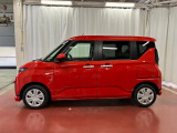 【スマートアシスト搭載車】 衝突回避支援ブレーキ機能(対車両・歩行者)、衝突警報機能(対車両・対歩行者)、誤発信抑制制御機能などの機能で安全な運転をサポートします。