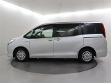トヨタ認定中古車には、走行用バッテリーを含むハイブリッド機構に初年度登録から10年間/累計走行距離20万KMまでの長い保証が付いています。