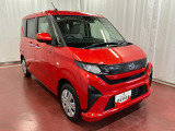 スライドドアなので、狭い場所でも荷物を持っていても、スムーズな乗り降りができます。