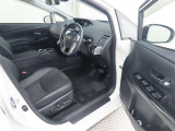 【禁煙車の定義】当店の定義・・・☆タバコ臭くない事☆コゲがない事☆灰皿等の喫煙器具が未使用の事 以上3項目をクリアした場合【禁煙車】と表示します。(現状を表しています。過去の事は、断定できません。)