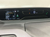 メーター内のディスプレイには運転をサポートするさまざまな情報を表示