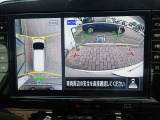 まるでお車を真上から見下ろしたかのような映像をナビに映し出してくれますので狭い駐車場でも周囲を確認する事が出来ますので非常に安心です♪