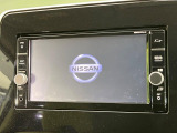 【純正ナビ】人気の純正ナビを装備。オーディオ機能も充実しており、Bluetooth接続すればお持ちのスマホやMP3プレイヤーの音楽を再生可能!毎日の運転がさらに楽しくなります!!