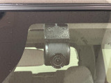 ナビ連動ドライブレコーダー(前後)なのでカーナビの大画面ですぐさま映像確認ができます。万一の場合にも安心