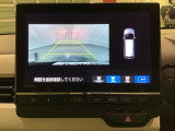 バックでの車庫入れも安心です! リアカメラが付いているバックモニター付のナビを装備しております。バンパーについているソナーや、操作線もついており距離感も画面から確認できます。