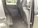 展示車になる工程で室内クリーニングをさせて頂き皆様に安心して触っていただけるよう展示させて頂いております。内外装で気になる点など御座いましたら詳細を写真などでご案内できますのでご遠慮なくお尋ね下さい。