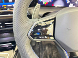 Travel Assist。設定した速度を上限に自動で加減速し、一定の車間距離,およ走行レーンを保つことでロングドライブの疲労を軽減します。