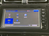 後方確認をサポートするバックモニターで、狭い道や駐車時も安心。安全な運転をサポートいたします。
