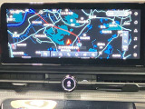 12.3インチワイドディスプレイを採用。情報を同時に表示できる3分割画面も可能。NissanConnect サービスの多様なコンテンツで、セレナと過ごす毎日に驚きと発見を提供します!
