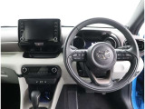 運転席から見たハンドルダッシュまわりになります。