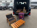 広々とした荷室を活用して、キャンプや車中泊にもぴったり☆アウトドア用品もしっかり積み込めるので週末のお出かけにもおすすめです!