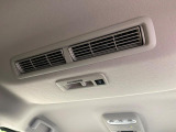 【サーキュレーター】エアコンの風を後部座席まで届けてくれ、広い車内空間でも素早く快適な温度になります♪真夏や真冬に便利な機能です。