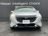 LEDヘッドライトとフォグランプが装着されています。