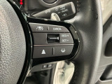 クルーズコントロールを装備しています。高速道路などで一定の速度で走ってくれるので運転が楽ですよ!速度を設定できますので、スピードの出しすぎにも注意できます。