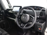 運転席廻りです。