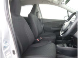 【フロントシート】運転しやすいドライバーズコックピット!ドライブが楽しくなります。