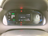 視認性の高いメーター類で、運転に必要な情報を的確に把握できます。明るくクリアな表示で、安全運転をサポートします。