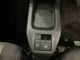 ご覧いただくタイミングによっては、掲載中の車両でも商談が入っていたり、更新・反映の時差があるため売約済みになっている場合がございます。