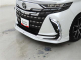 モデリスタ製フロントスポイラーを装着しております。