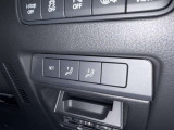 当社で使用していた試乗車アップのお車です♪内外装程度良好!ナビやETC、360&deg;モニターなど装備充実の一台!手厚いディーラー保証付き♪お気軽にお問合せ下さい!