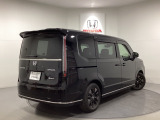 【Honda認定中古車 U-Select】 は3つの安心をお約束します。 1 Hondaのプロが整備した安心。 2 第三者機関がチェックした安心。 3 購入後もHondaが保証する安心。