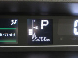 たとえばダイハツのお店にある、たくさんのスマアシ搭載車は、正常に作動する事をしっかり確認します。