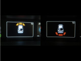 コーナーセンサーを装備。障害物までの距離に応じて警告音を変えてお知らせ。縦列駐車時や駐車場・車庫等での取り回しをサポートします。詳細は販売店スタッフまでお尋ね下さい。