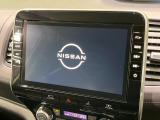 【メーカー純正ナビ】インテリアに溶け込むスタイリッシュな「専用設計」メーカーナビを装備♪視認性や操作性など基本性能にも優れ、より上質なカーライフをお楽しみいただけます。