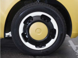 ◆純正ホイール装着車◆シンプルなデザインのホイールキャップ付きです。