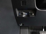 ETC!料金所も止まる事無くスイスイです!窓を開ける必要も無いので雨や花粉、排気ガスの浸入もありません!今や必需品ですネ!