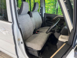 運転席シート廻りは使用感も少なく、良好な状態となっています。丁寧に使われていたことがよくわかりますね。